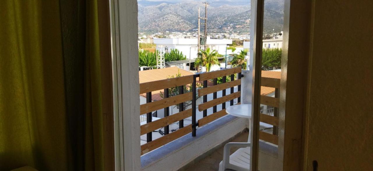 Cleo Rooms 250M From The Beach Malia  Ngoại thất bức ảnh