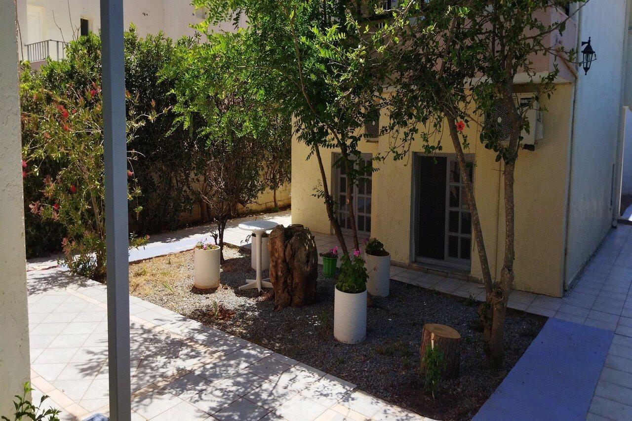 Cleo Rooms 250M From The Beach Malia  Ngoại thất bức ảnh