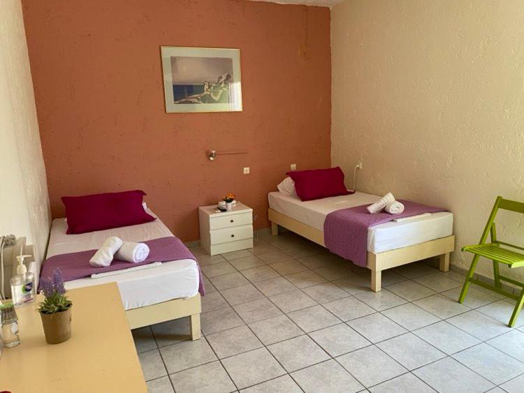 Cleo Rooms 250M From The Beach Malia  Ngoại thất bức ảnh